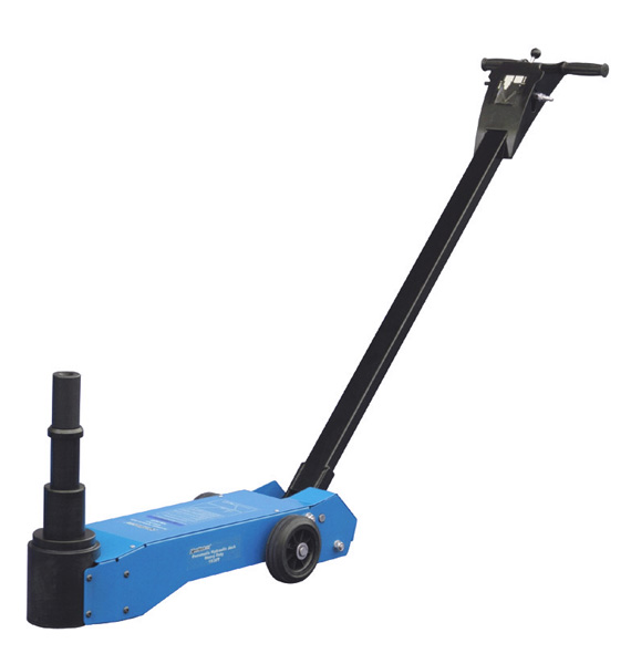 Pneumatic hydraulic jacks